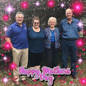 Meet your Posher, Leigh